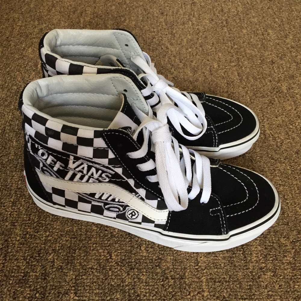 Vans off the wall shoes
